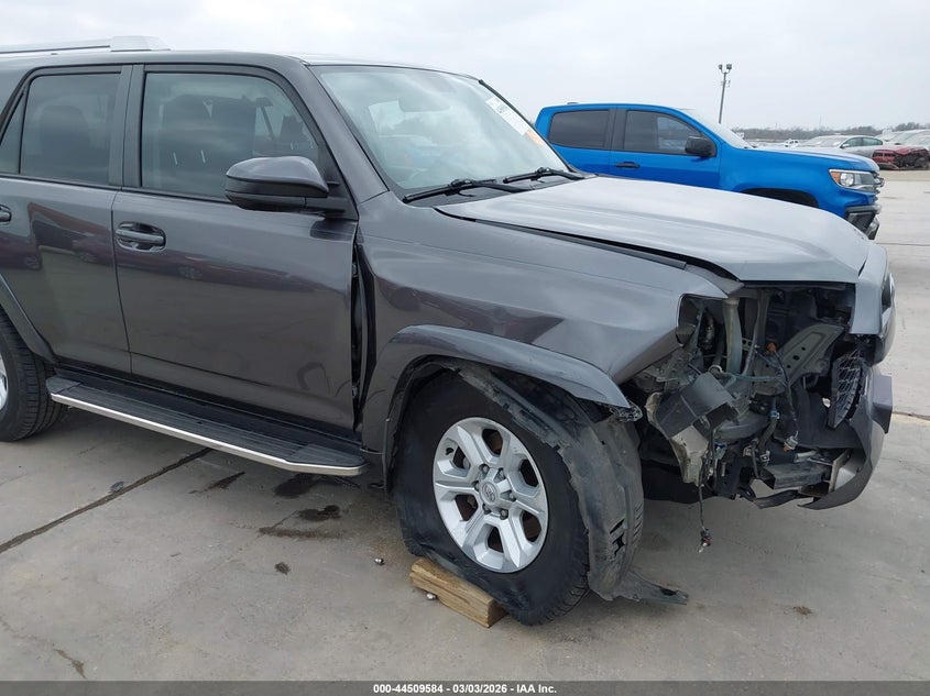 2016 Toyota 4runner VIN JTEZU5JR8G5119705 IAAI salvage auction — LEFT & RIGHT, Salvage Title, sold $5,100 on 2026-07-20 (photo 6)