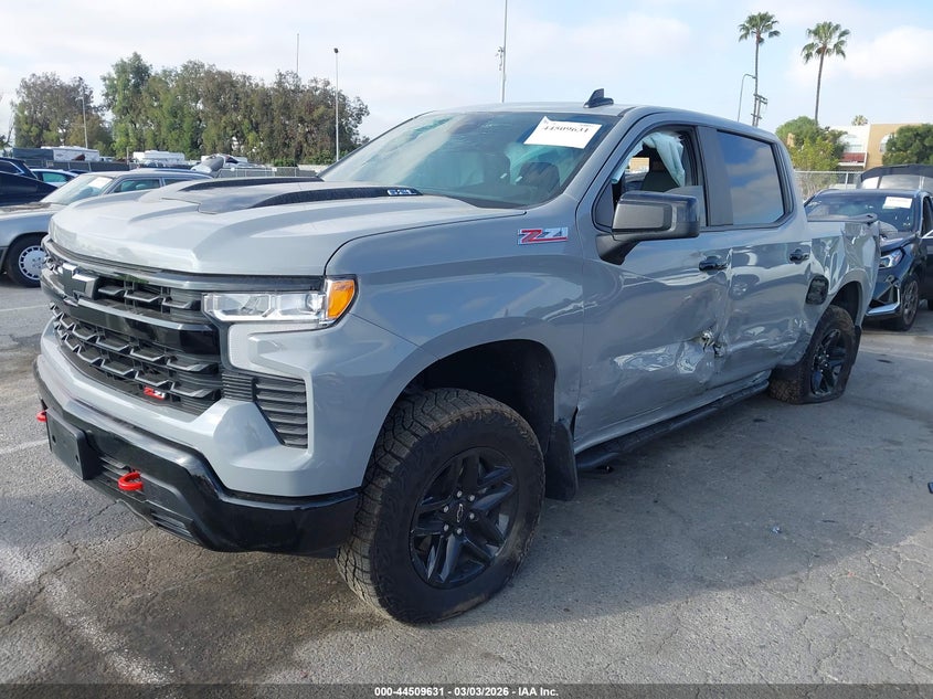 2024 Chevrolet Silverado 1500 VIN 3GCUDFELXRG271510 IAAI salvage auction — Side, Salvage (California), sold $10,400 on 2026-07-09 (photo 2)
