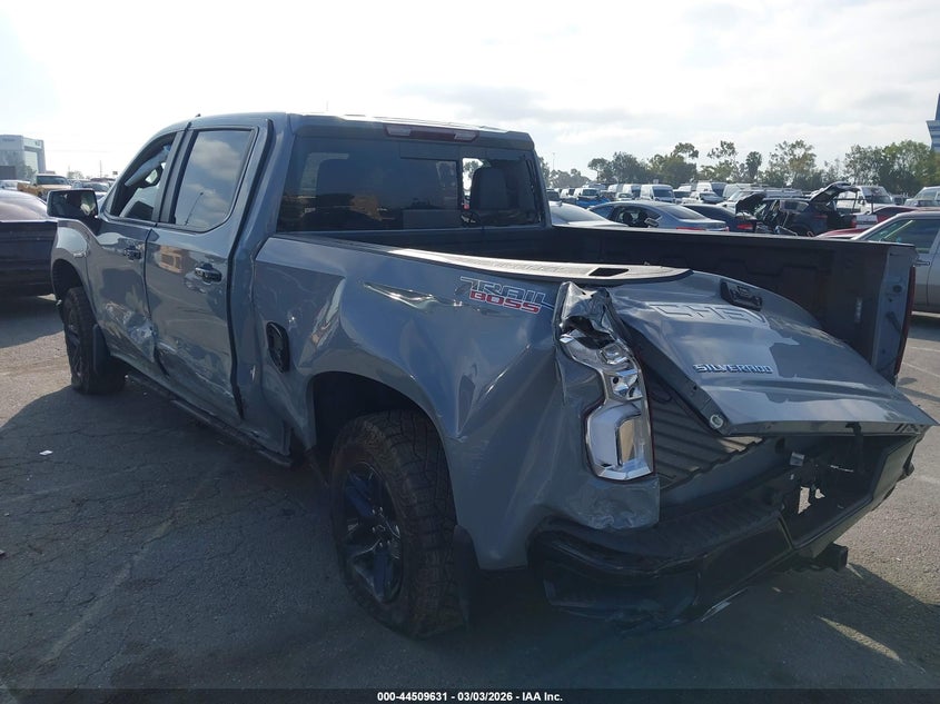 2024 Chevrolet Silverado 1500 VIN 3GCUDFELXRG271510 IAAI salvage auction — Side, Salvage (California), sold $10,400 on 2026-07-09 (photo 6)