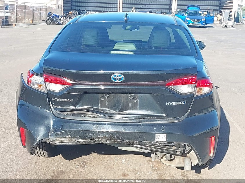 2022 Toyota Corolla VIN JTDEAMDE8NJ045821 IAAI salvage auction — REAR END, Salvage (Hawaii), sold $2,050 on 2026-07-28 (photo 6)