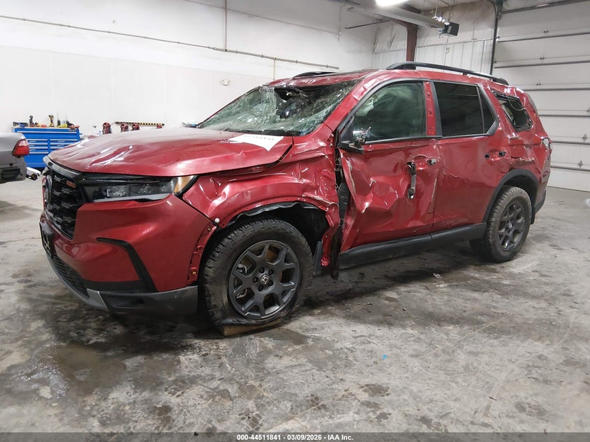2025 Honda Pilot VIN 5FNYG1H67SB162936 IAAI salvage auction — ROLLOVER, Salvage Title, sold $6,600 on 2026-07-21 (photo 2)