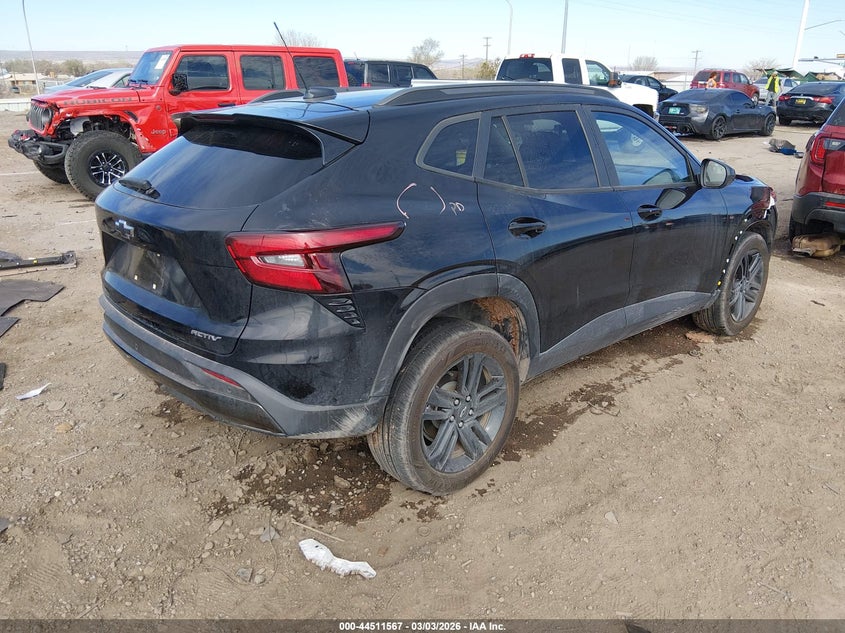 2025 Chevrolet Trax VIN KL77LKEP0SC062746 IAAI salvage auction — FRONT END, Salvage Title, sold $7,000 on 2026-07-13 (photo 4)