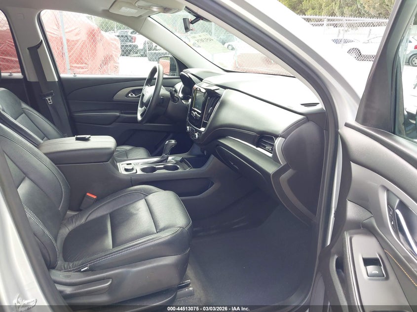 2019 Chevrolet Traverse VIN 1GNERFKW5KJ126665 IAAI salvage auction — FRONT END, Salvage Title, sold $3,350 on 2026-07-09 (photo 5)