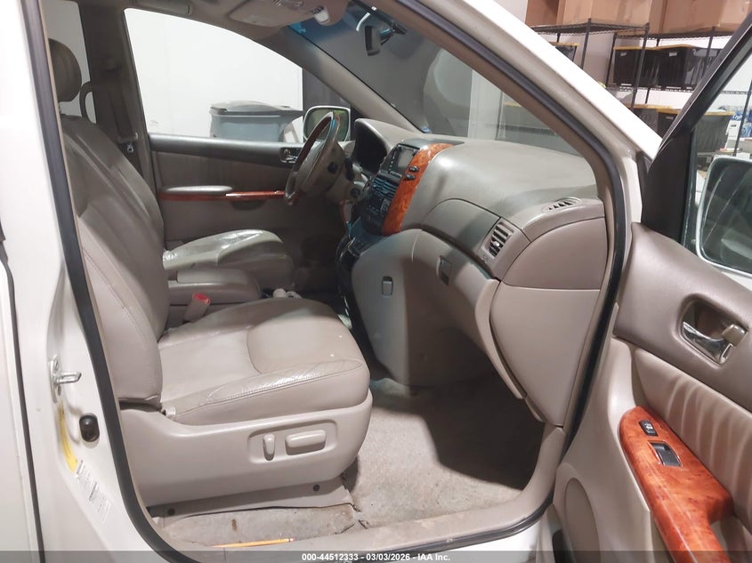 2007 Toyota Sienna VIN 5TDBK22C87S001426 IAAI salvage auction — LEFT REAR, Salvage (North Carolina), sold $1,150 on 2026-07-16 (photo 5)