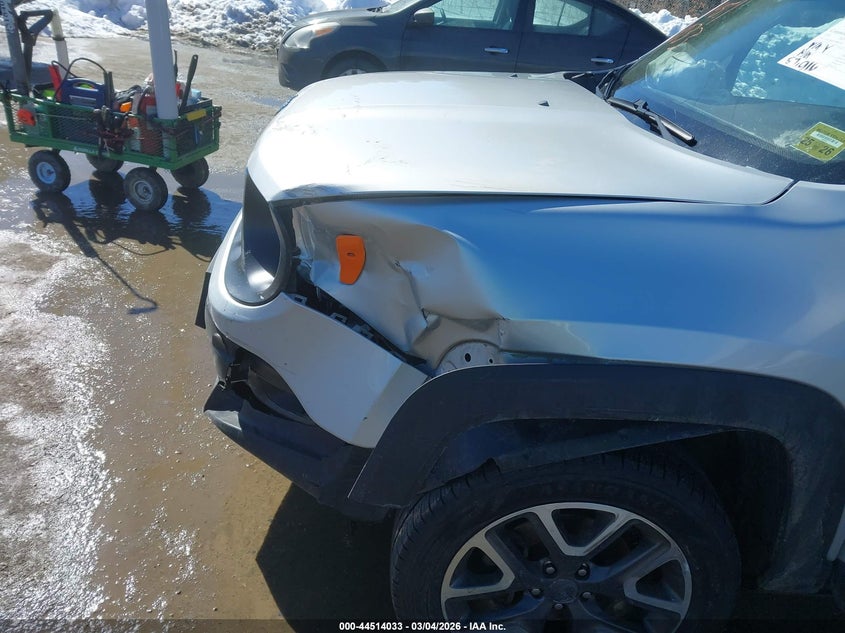 2018 Jeep Renegade VIN ZACCJBBB1JPJ08754 IAAI salvage auction — LEFT FRONT, Salvage (Maine), sold $825 on 2026-07-27 (photo 6)