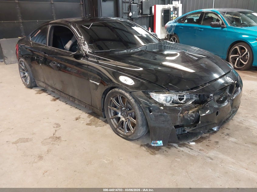 2015 BMW M4 VIN WBS3R9C5XFK334413 IAAI salvage auction — FRONT END, Salvage Title, sold $3,550 on 2026-07-28 (photo 1)