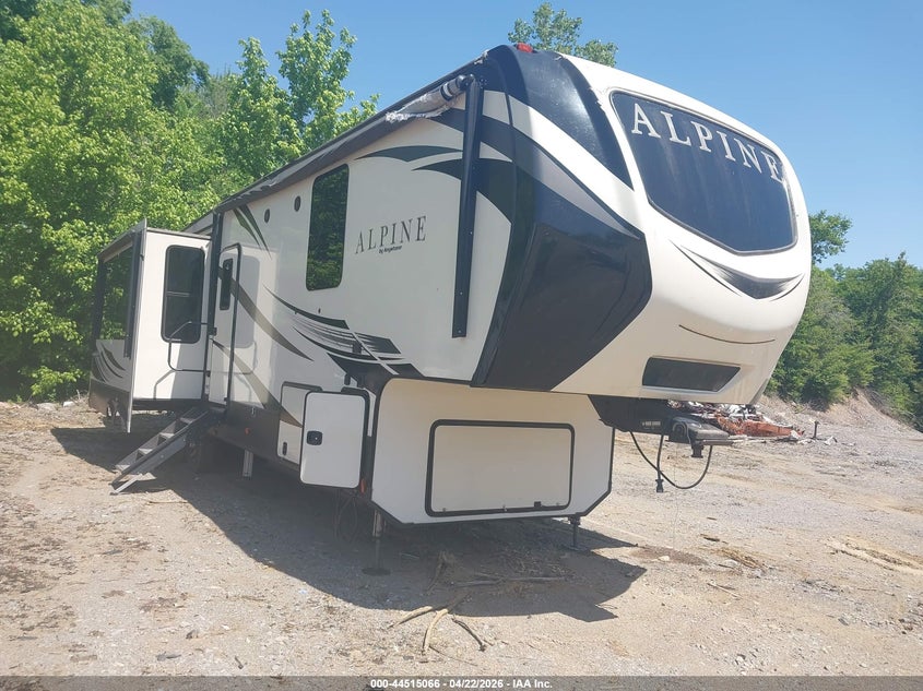 2019 Keystone Alpine VIN 4YDF36524KE780330 IAAI salvage auction — ROOF, Salvage (Tennessee), sold $8,500 on 2026-07-07 (photo 1)