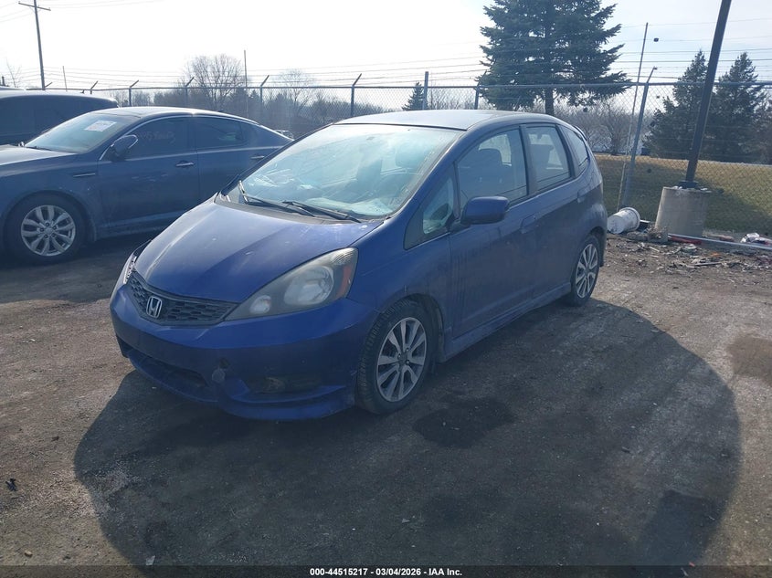2013 Honda Fit VIN JHMGE8H51DC068213 IAAI salvage auction — FRONT END, Clear (Michigan), sold $375 on 2026-07-16 (photo 2)