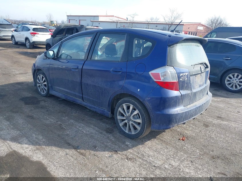 2013 Honda Fit VIN JHMGE8H51DC068213 IAAI salvage auction — FRONT END, Clear (Michigan), sold $375 on 2026-07-16 (photo 3)