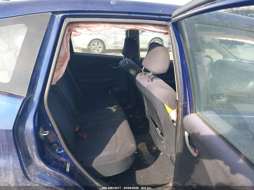 2013 Honda Fit VIN JHMGE8H51DC068213 IAAI salvage auction — FRONT END, Clear (Michigan), sold $375 on 2026-07-16 (photo 8)