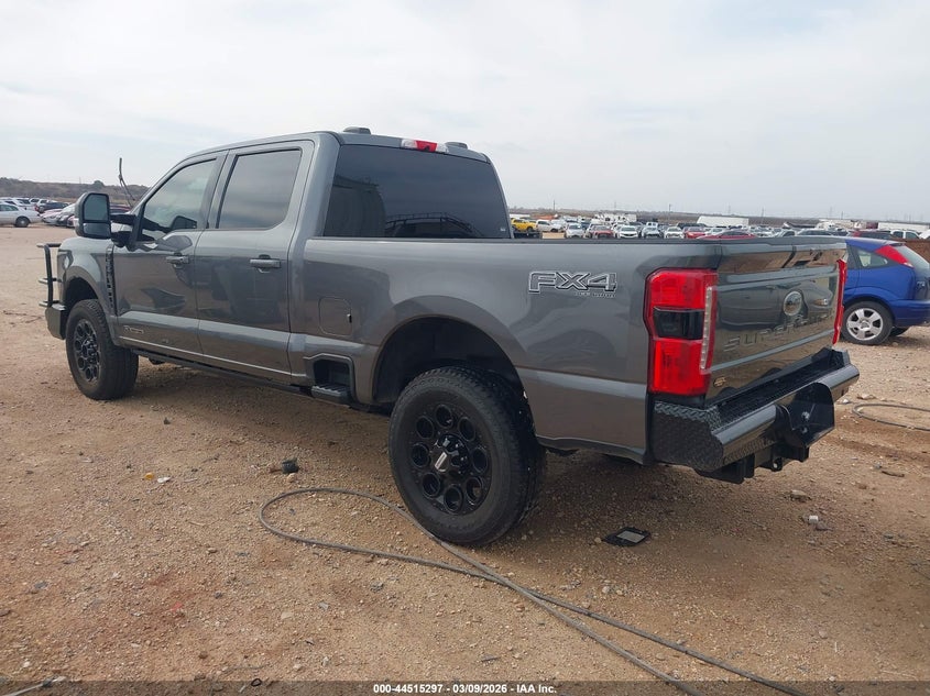 2026 Ford F350 VIN 1FT8W3BT1TEC85437 IAAI salvage auction — SIDE, Salvage Title, sold $20,300 on 2026-07-30 (photo 3)