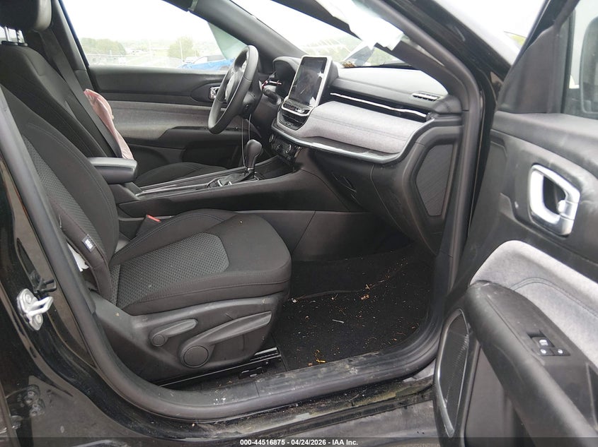 2025 Jeep Compass VIN 3C4NJDAN8ST502975 IAAI salvage auction — LEFT & RIGHT, Wait Title, sold $2,950 on 2026-07-09 (photo 5)