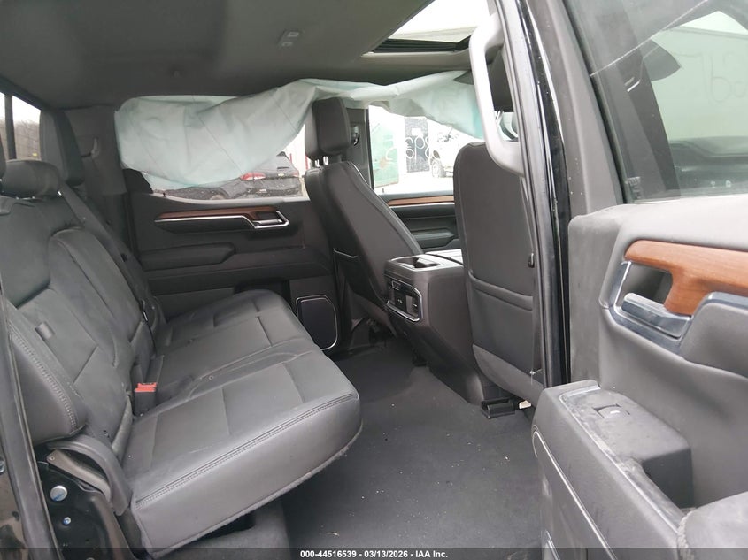 2023 Gmc SIERRA VIN 3GTUUGEL4PG164326 IAAI salvage auction — SIDE, Salvage Title, sold $16,200 on 2026-07-09 (photo 8)