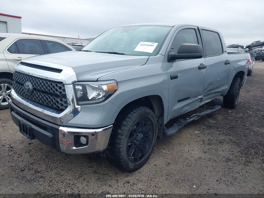2021 Toyota Tundra VIN 5TFDY5F19MX023197 IAAI salvage auction — LEFT SIDE, Clear (Oklahoma), sold $17,400 on 2026-07-30 (photo 2)