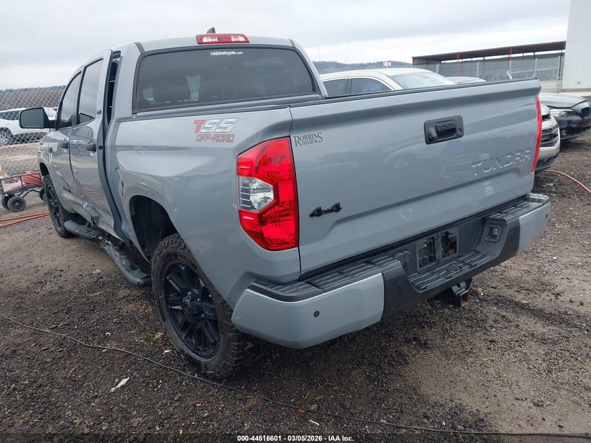 2021 Toyota Tundra VIN 5TFDY5F19MX023197 IAAI salvage auction — LEFT SIDE, Clear (Oklahoma), sold $17,400 on 2026-07-30 (photo 3)
