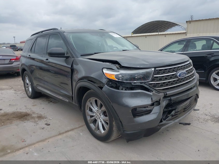2020 Ford Explorer VIN 1FMSK7DH9LGB51714 IAAI salvage auction — RIGHT FRONT, Salvage Title, sold $5,850 on 2026-08-03 (photo 1)
