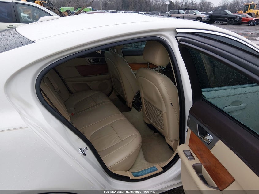 2010 Jaguar Xf VIN SAJWA0FA1AHR70595 IAAI salvage auction — FRONT END, Salvage (New Jersey), sold $550 on 2026-07-14 (photo 8)