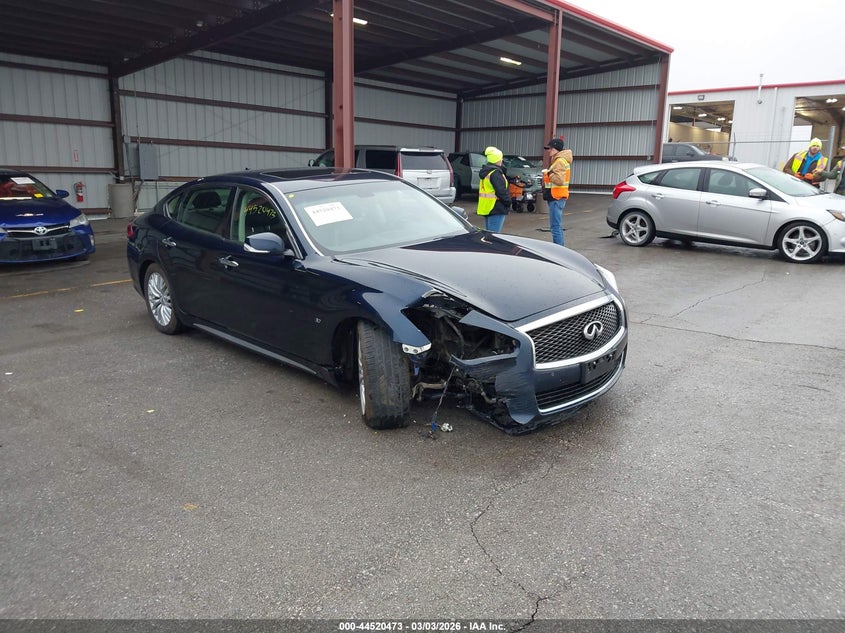 2016 Infiniti Q70 VIN JN1BY1PR1GM720554 IAAI salvage auction — RIGHT FRONT, Clear (Missouri), sold $475 on 2026-07-16 (photo 1)