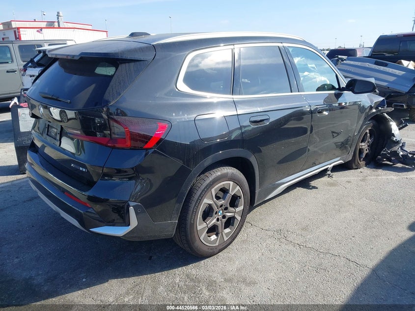 2025 BMW X1 VIN WBX73EF0XS5044929 IAAI salvage auction — RIGHT FRONT, Salvage Title, sold $7,875 on 2026-07-09 (photo 4)