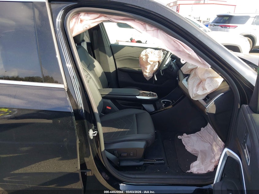 2025 BMW X1 VIN WBX73EF0XS5044929 IAAI salvage auction — RIGHT FRONT, Salvage Title, sold $7,875 on 2026-07-09 (photo 5)