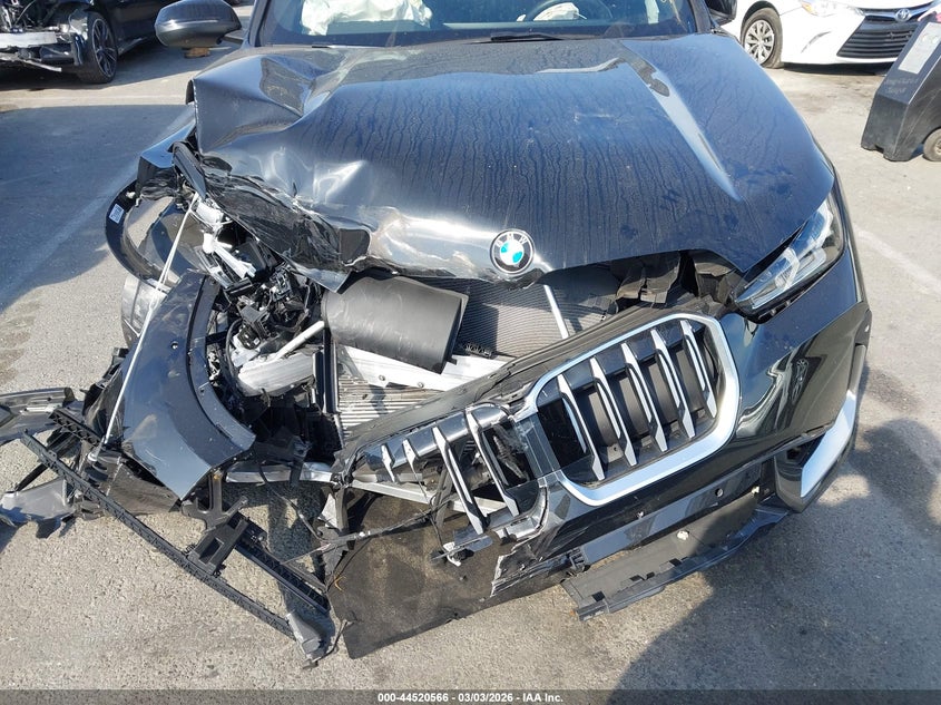 2025 BMW X1 VIN WBX73EF0XS5044929 IAAI salvage auction — RIGHT FRONT, Salvage Title, sold $7,875 on 2026-07-09 (photo 6)