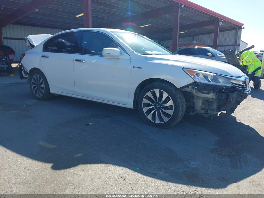 2017 Honda Accord VIN JHMCR6F59HC015002 IAAI salvage auction — FRONT END, Salvage Title, sold $2,300 on 2026-07-14 (photo 1)