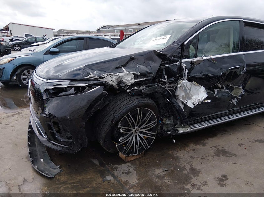 2023 Mercedes-benz VIN 4JGDM2EB5PA018876 IAAI salvage auction — SIDE, Salvage (Texas), sold $15,100 on 2026-07-31 (photo 6)