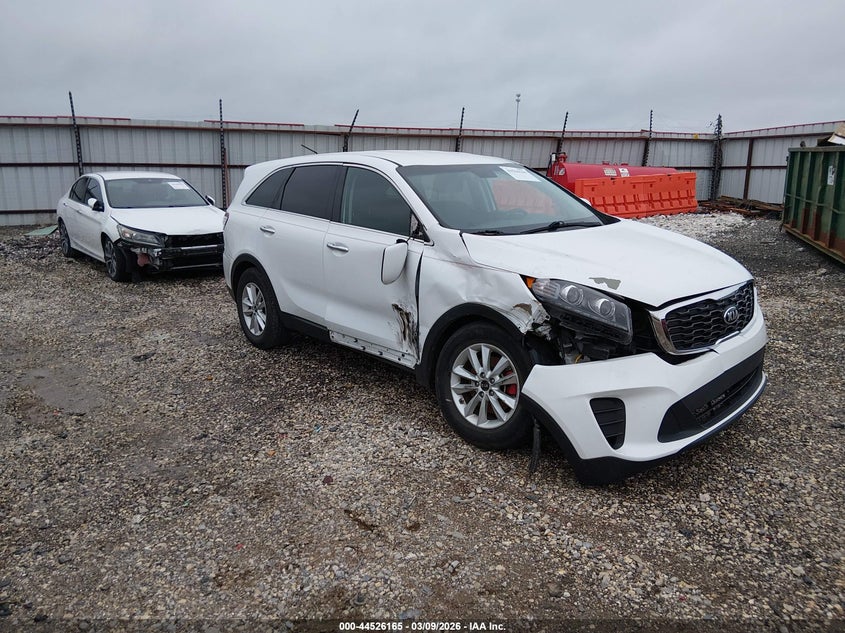 2020 Kia Sorento VIN 5XYPG4A59LG614314 IAAI salvage auction — LEFT FRONT, Salvage Title, sold $2,300 on 2026-07-30 (photo 1)
