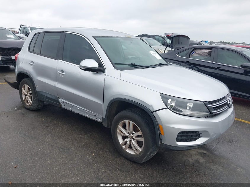 2014 Volkswagen Tiguan VIN WVGAV3AX2EW579009 IAAI salvage auction — FRONT & REAR, Salvage (Texas), sold $275 on 2026-07-16 (photo 1)