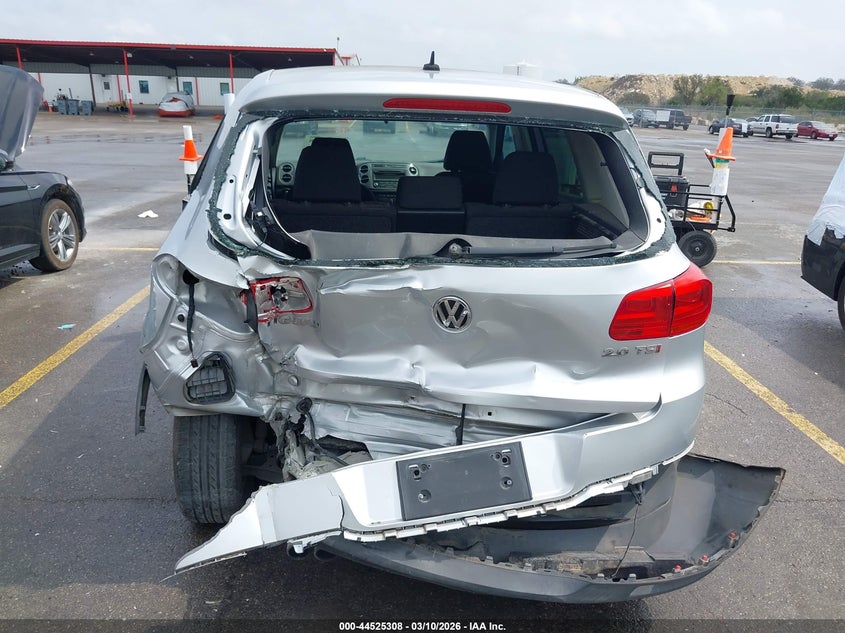 2014 Volkswagen Tiguan VIN WVGAV3AX2EW579009 IAAI salvage auction — FRONT & REAR, Salvage (Texas), sold $275 on 2026-07-16 (photo 6)