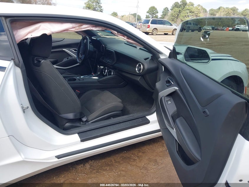 2020 Chevrolet Camaro VIN 1G1FB1RXXL0103627 IAAI salvage auction — LEFT SIDE, Original (Texas), sold $4,050 on 2026-07-09 (photo 5)