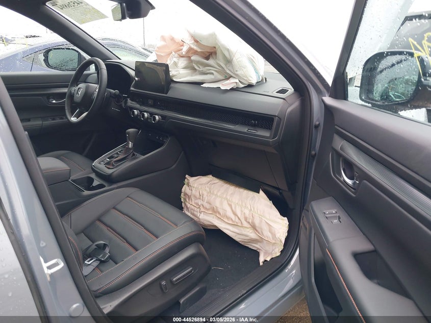 2026 Honda Cr-v VIN 7FARS6H82TE084024 IAAI salvage auction — FRONT END, Salvage Title, sold $15,200 on 2026-07-11 (photo 5)