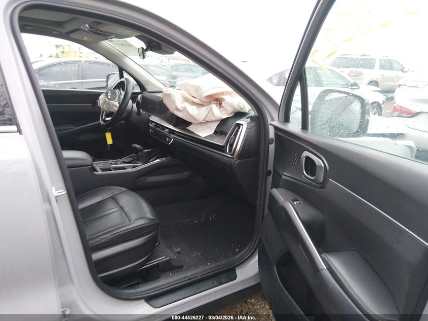 2024 Kia Sorento VIN 5XYRLDJC7RG262670 IAAI salvage auction — FRONT END, Salvage Title, sold $7,600 on 2026-07-15 (photo 5)