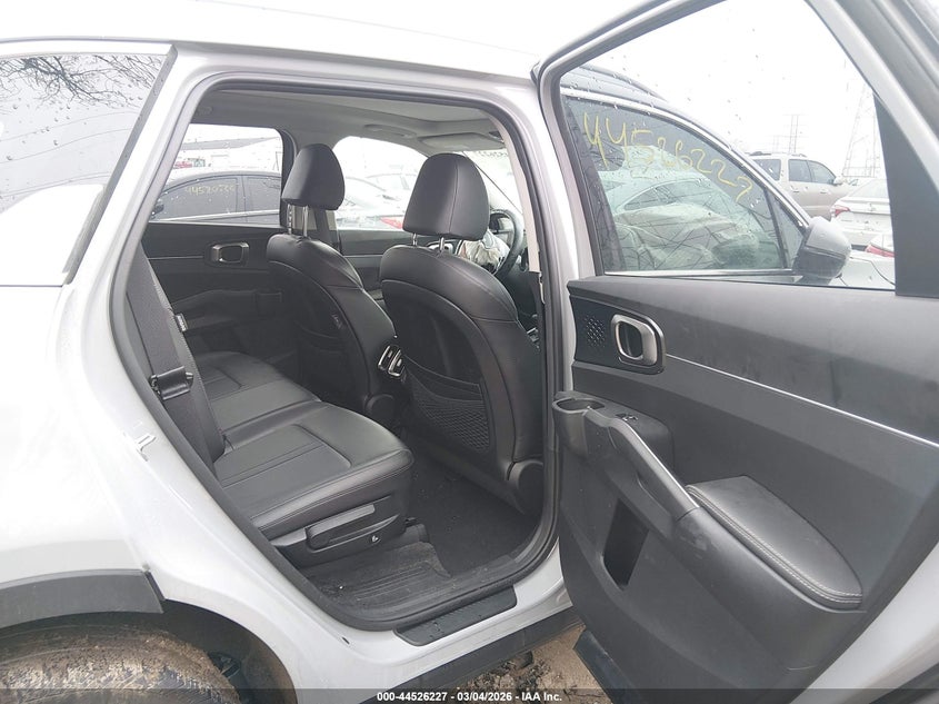 2024 Kia Sorento VIN 5XYRLDJC7RG262670 IAAI salvage auction — FRONT END, Salvage Title, sold $7,600 on 2026-07-15 (photo 8)