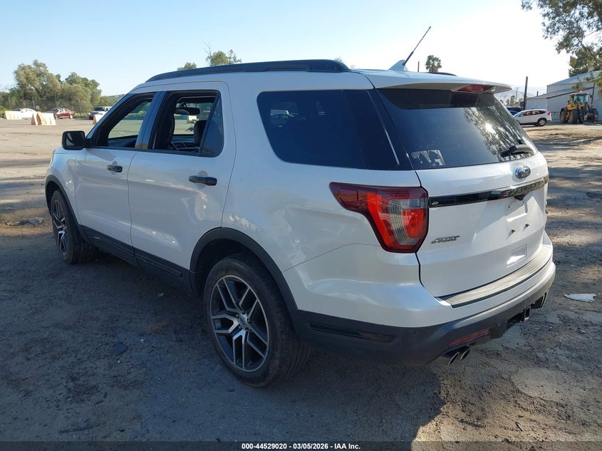 2019 Ford Explorer VIN 1FM5K8GT0KGB40392 IAAI salvage auction — THEFT, Salvage Title, sold $4,350 on 2026-07-29 (photo 3)