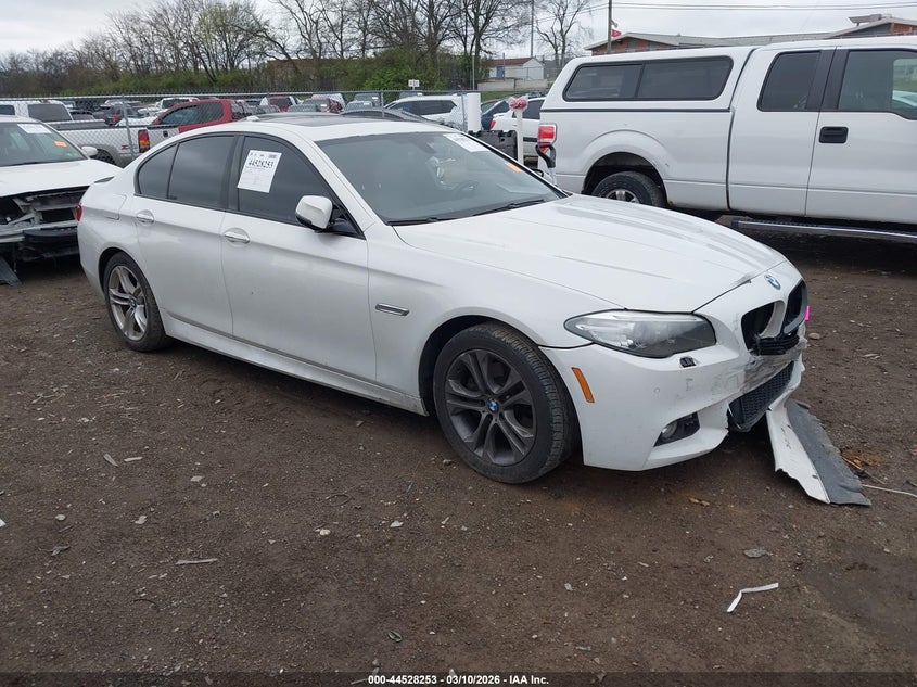 2014 BMW 5er VIN WBA5A7C55ED612453 IAAI salvage auction — FRONT END, Salvage (Tennessee), sold $2,450 on 2026-07-16 (photo 1)