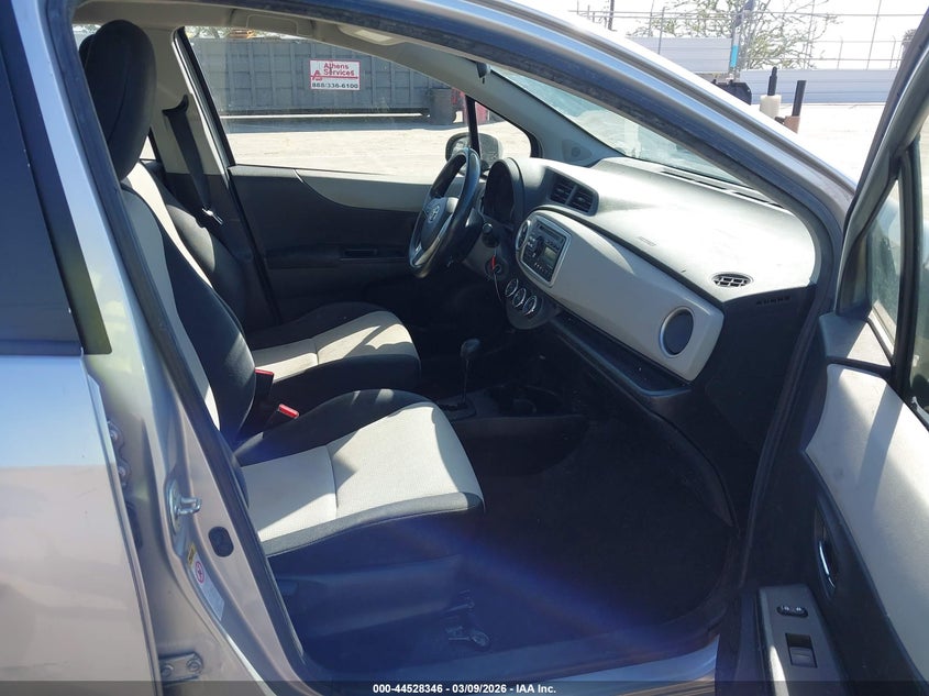 2014 Toyota Yaris VIN JTDKTUD34ED580851 IAAI salvage auction — RIGHT SIDE, Salvage Title, sold $1,400 on 2026-07-29 (photo 5)