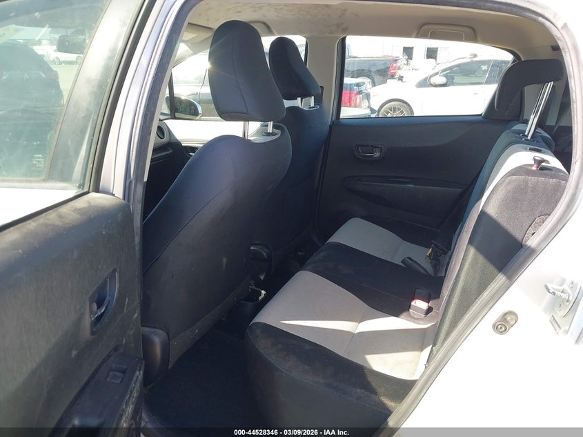 2014 Toyota Yaris VIN JTDKTUD34ED580851 IAAI salvage auction — RIGHT SIDE, Salvage Title, sold $1,400 on 2026-07-29 (photo 8)