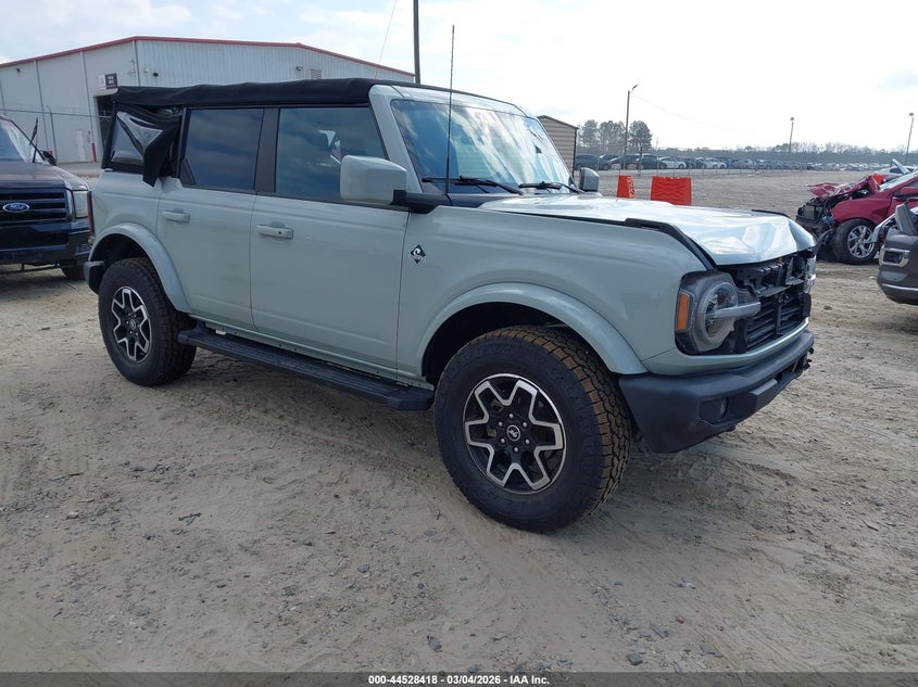 2021 Ford Bronco VIN 1FMDE5DH4MLA61268 — IAAI salvage auction photo