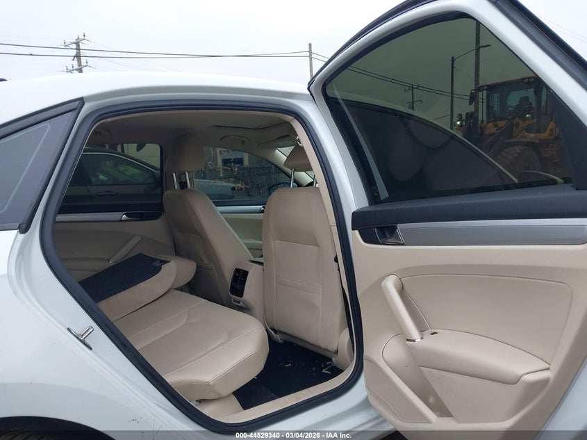 2019 Volkswagen Passat VIN 1VWLA7A39KC007538 IAAI salvage auction — LEFT REAR, Salvage Title, sold $2,050 on 2026-07-10 (photo 8)