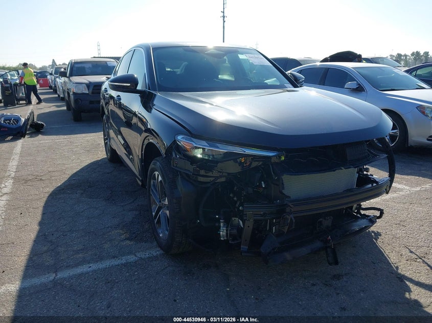 2025 Audi All-new Q5 VIN WA1DAAGU8S2108834 — IAAI salvage auction photo