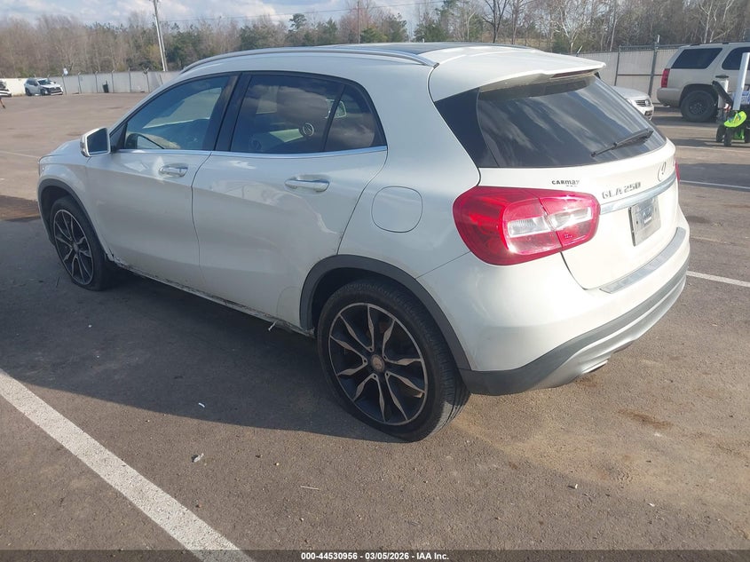 2017 Mercedes-benz Gla-klasse VIN WDCTG4GB9HJ299947 IAAI salvage auction — LEFT SIDE, Salvage (Mississippi), sold $3,575 on 2026-08-06 (photo 3)