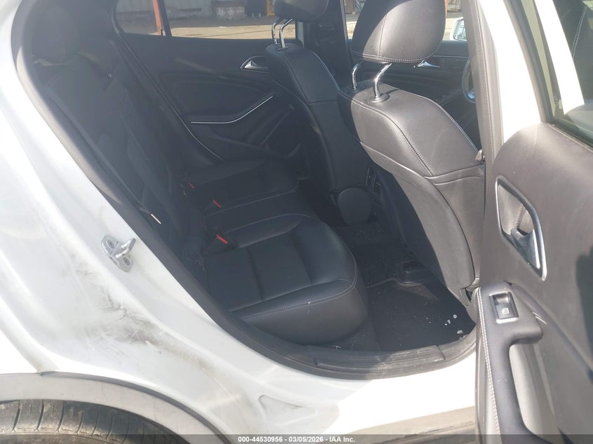 2017 Mercedes-benz Gla-klasse VIN WDCTG4GB9HJ299947 IAAI salvage auction — LEFT SIDE, Salvage (Mississippi), sold $3,575 on 2026-08-06 (photo 8)