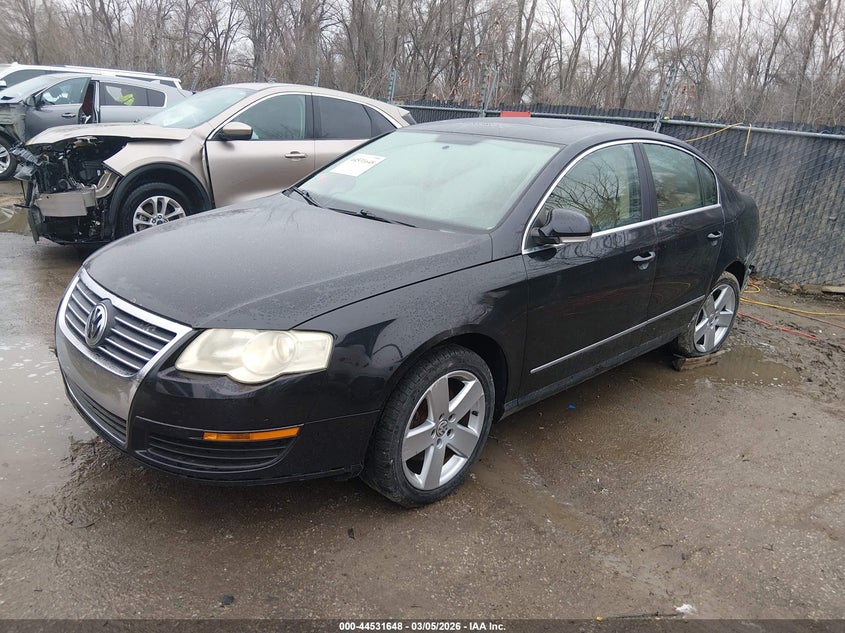 2008 Volkswagen Passat VIN WVWAK73C18E054631 IAAI salvage auction — LEFT REAR, Salvage (Kansas), sold $425 on 2026-08-05 (photo 2)