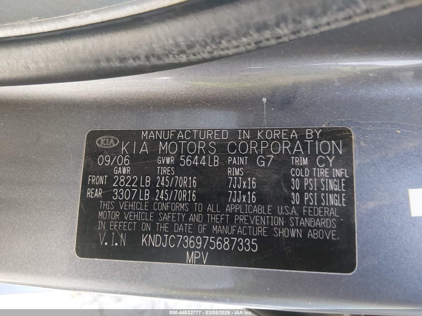 2007 Kia Sorento VIN KNDJC736975687335 IAAI salvage auction — RIGHT FRONT, Original (Texas), sold $450 on 2026-07-15 (photo 9)