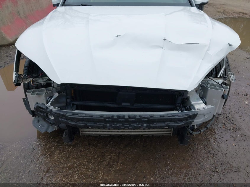 2018 Audi A5 VIN WAUWNGF52JN022056 IAAI salvage auction — FRONT END, Salvage Title, sold $4,900 on 2026-07-23 (photo 6)