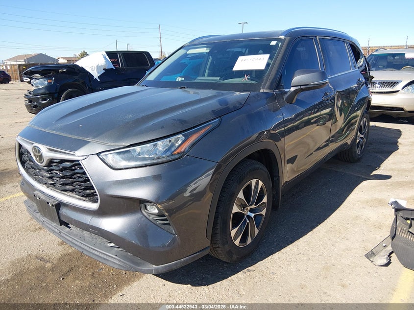 2020 Toyota Highlander VIN 5TDGZRBHXLS522745 IAAI salvage auction — LEFT REAR, Salvage (Colorado), sold $12,400 on 2026-07-21 (photo 2)