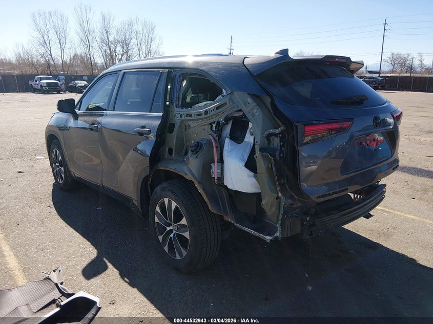 2020 Toyota Highlander VIN 5TDGZRBHXLS522745 IAAI salvage auction — LEFT REAR, Salvage (Colorado), sold $12,400 on 2026-07-21 (photo 3)