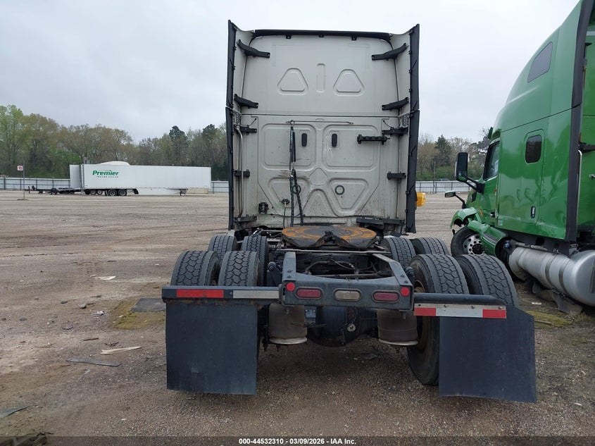 2023 Freightliner New cascadia 126 VIN 3AKJHHDR3PSNN9486 IAAI salvage auction — BIOHAZARD/CHEMICAL, Salvage (California), sold $8,800 on 2026-07-29 (photo 8)