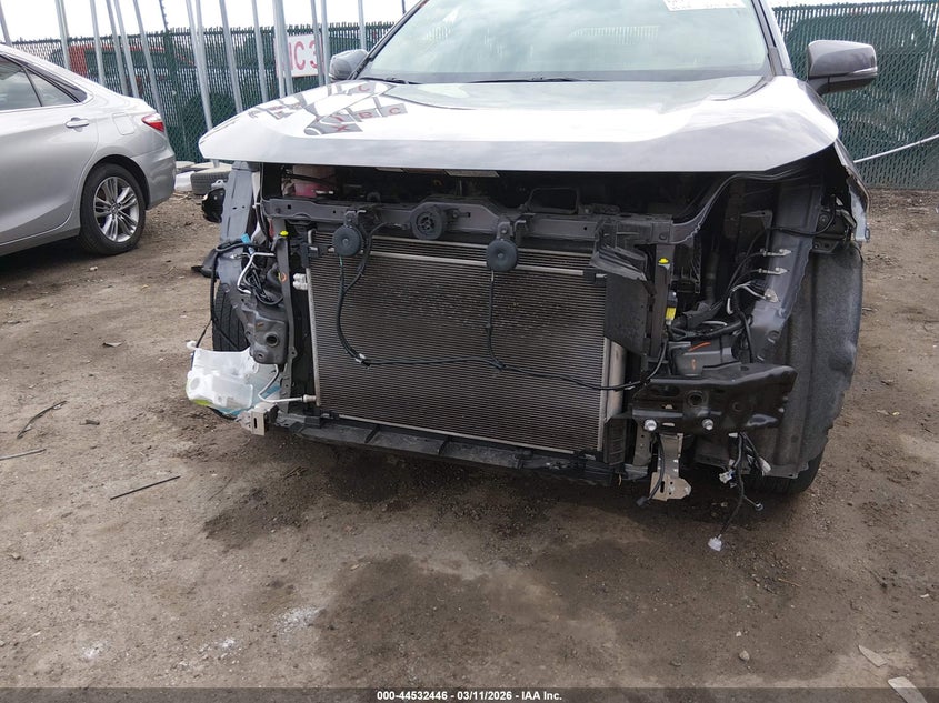 2024 Toyota Rav 4 VIN JTMRWRFV1RJ059580 IAAI salvage auction — FRONT END, Salvage Title, sold $11,300 on 2026-07-30 (photo 6)